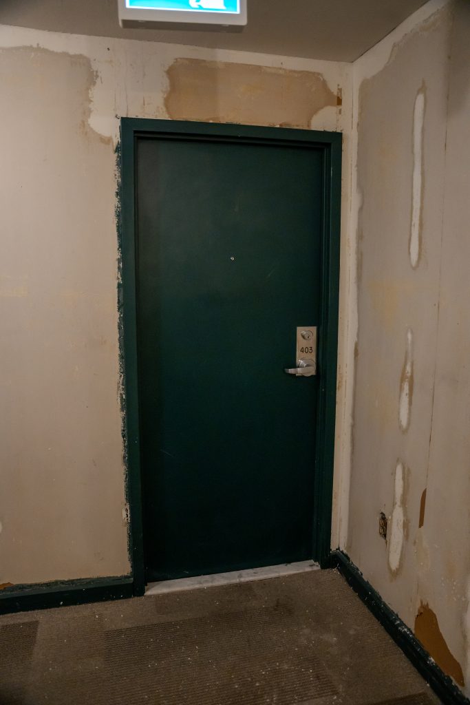 PHOTO-05